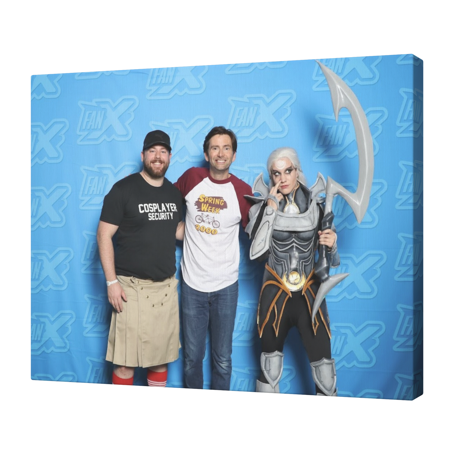 FanX_Canvas_11x14_H_Angle_Mockup.png